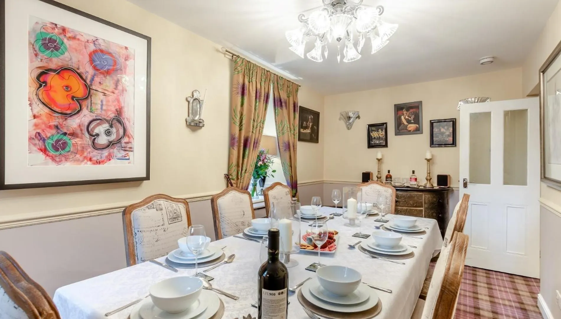 Villa 4 Bed In Middleham 83260
